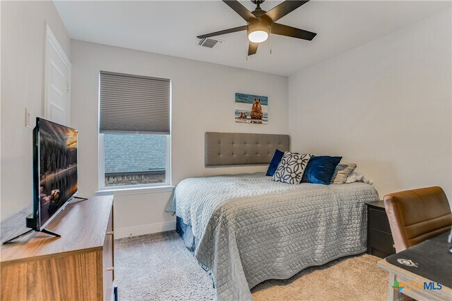 Building Photo - 109 Kyndals Meadow Cove