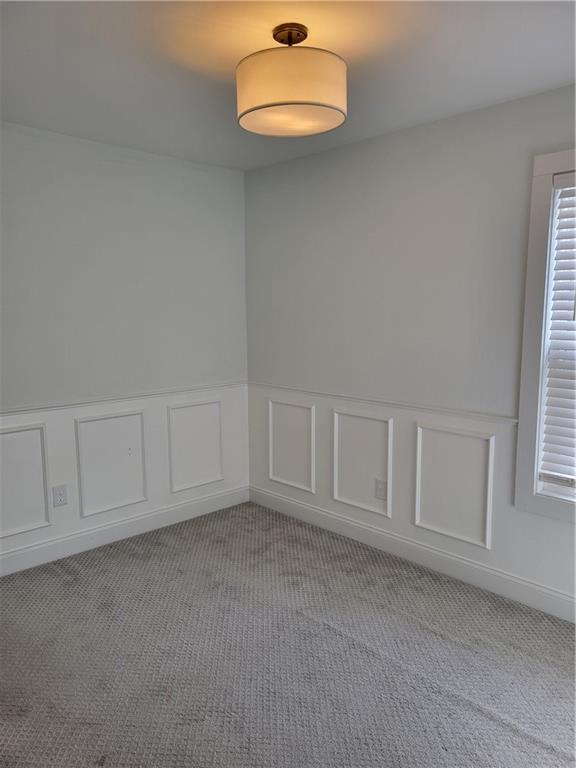 Building Photo - 1740 Madrona St NW
