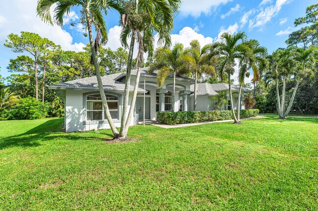 Building Photo - 14693 62nd Ct N