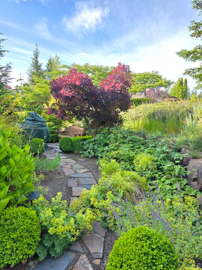 Building Photo - 15824 SE 59th Pl