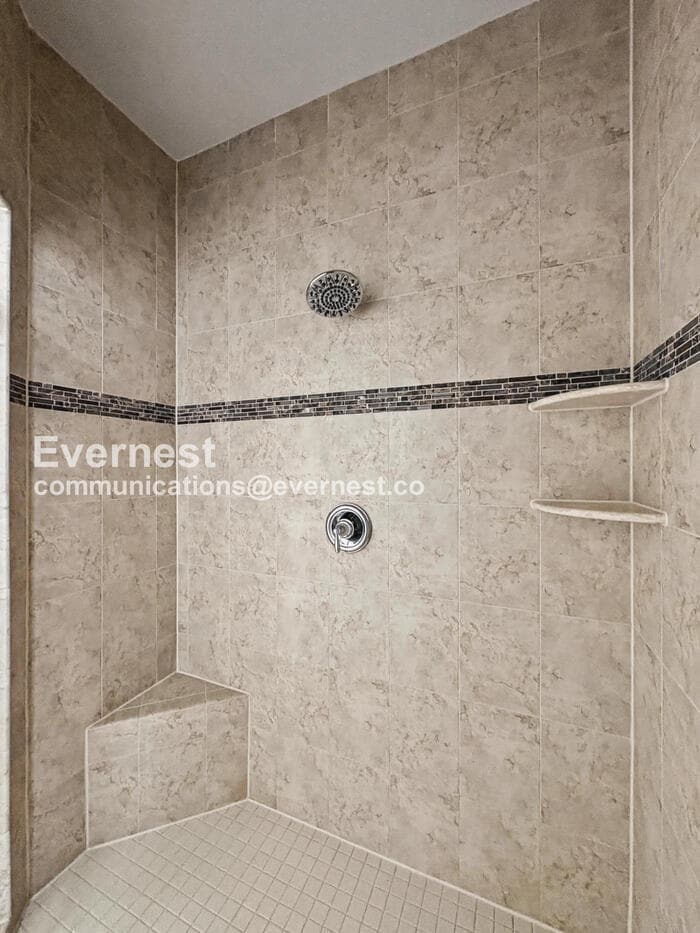 Building Photo - 1313 Cheswick Ln