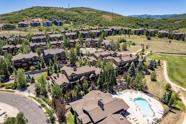 Building Photo - Fully Furnished Mountain Modern Twin Home ...