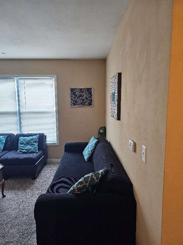 Building Photo - 2313 W 5th St