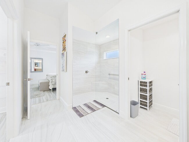 Building Photo - Furnished 3/2 in Water’s Edge | Golf Cart ...