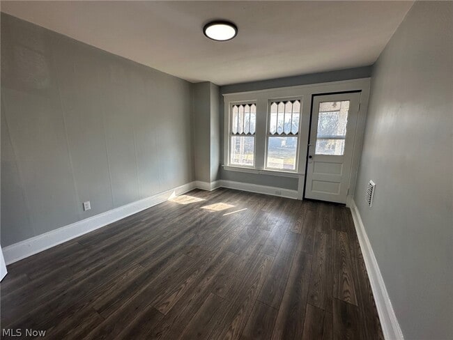 Building Photo - 7705 Sagamore Ave