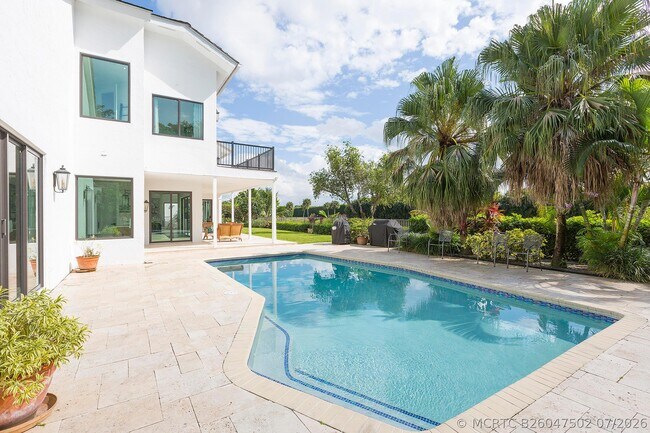 Building Photo - 2905 Polo Island Dr