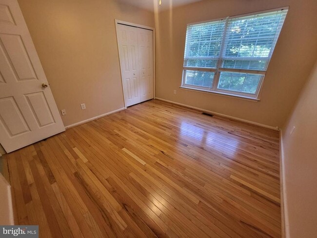 Building Photo - 1108 Coventry Way