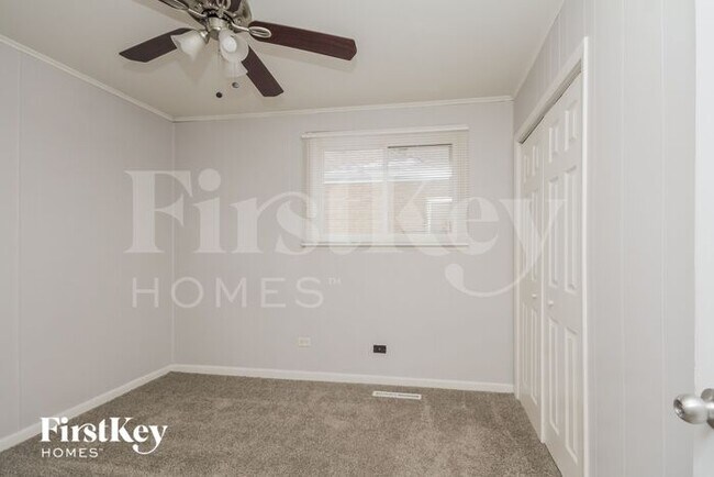 Building Photo - 14525 Dobson Ave