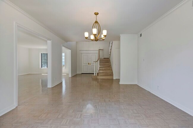 Building Photo - 18041 Blue Sail Dr