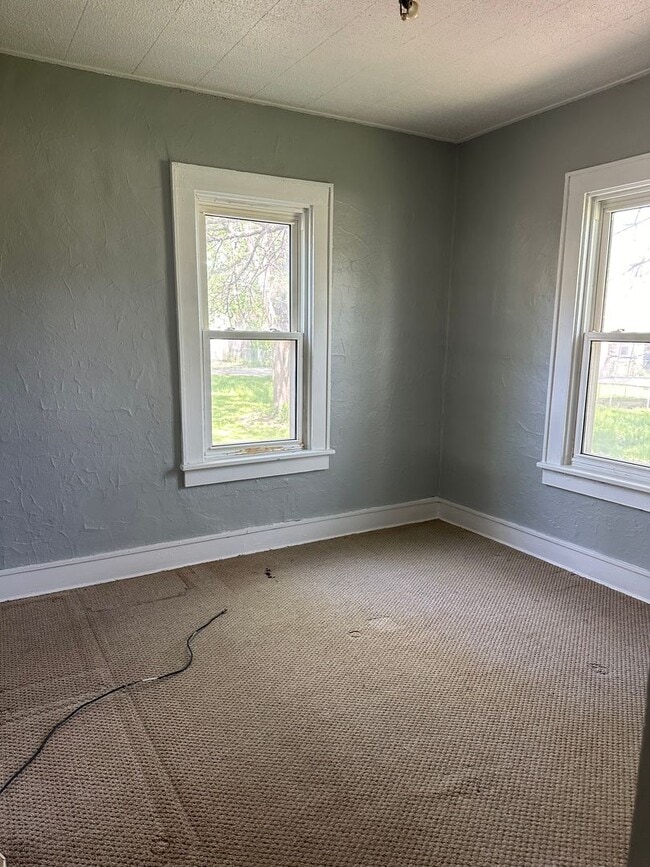 Building Photo - 816 Dawson St