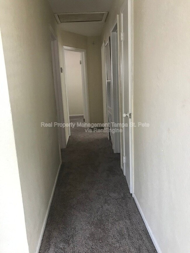 Building Photo - 1420 15th St S