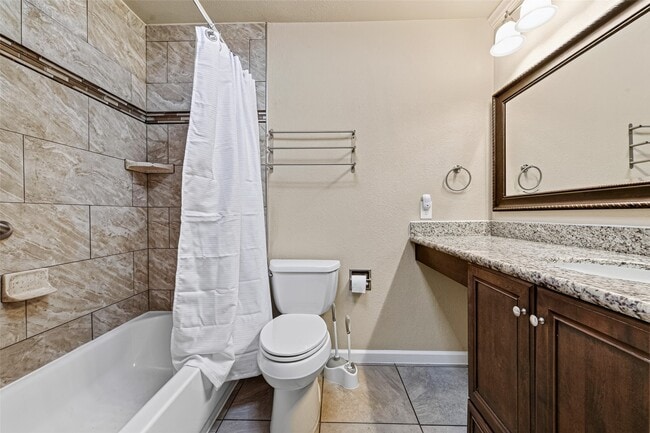 Building Photo - 10244 Bridgeland Ln