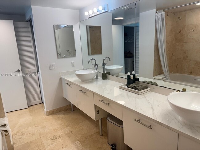 Building Photo - 41 SE 5th St