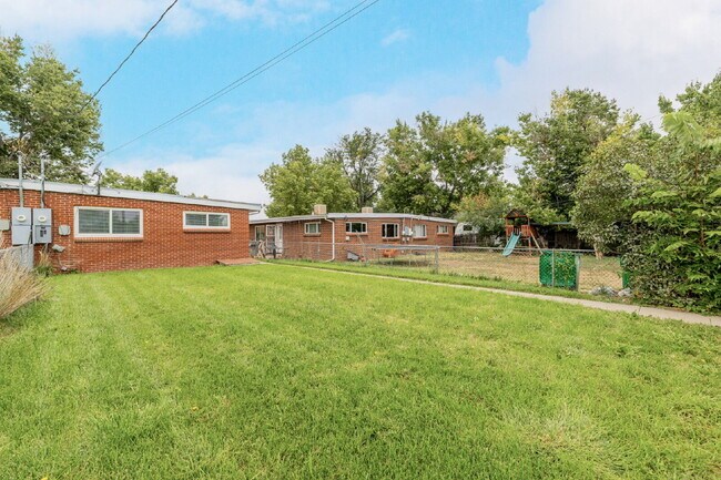 Building Photo - 1116 Dallas St
