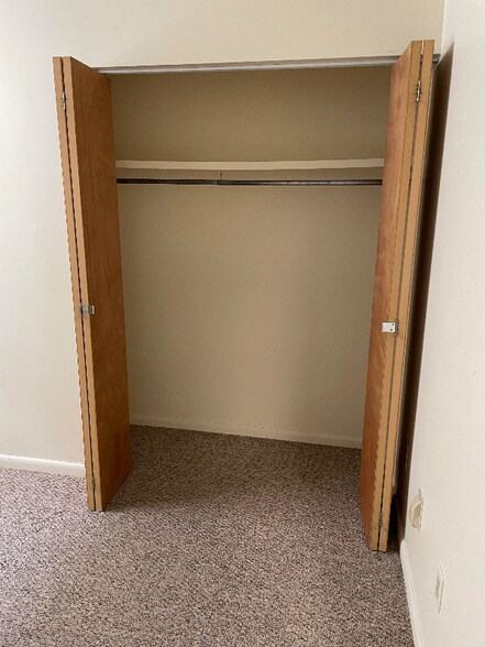 Building Photo - 181 Main St