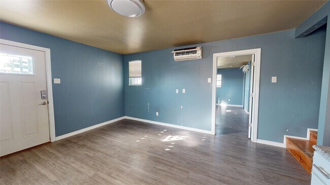 Building Photo - 10987 Windy Ln
