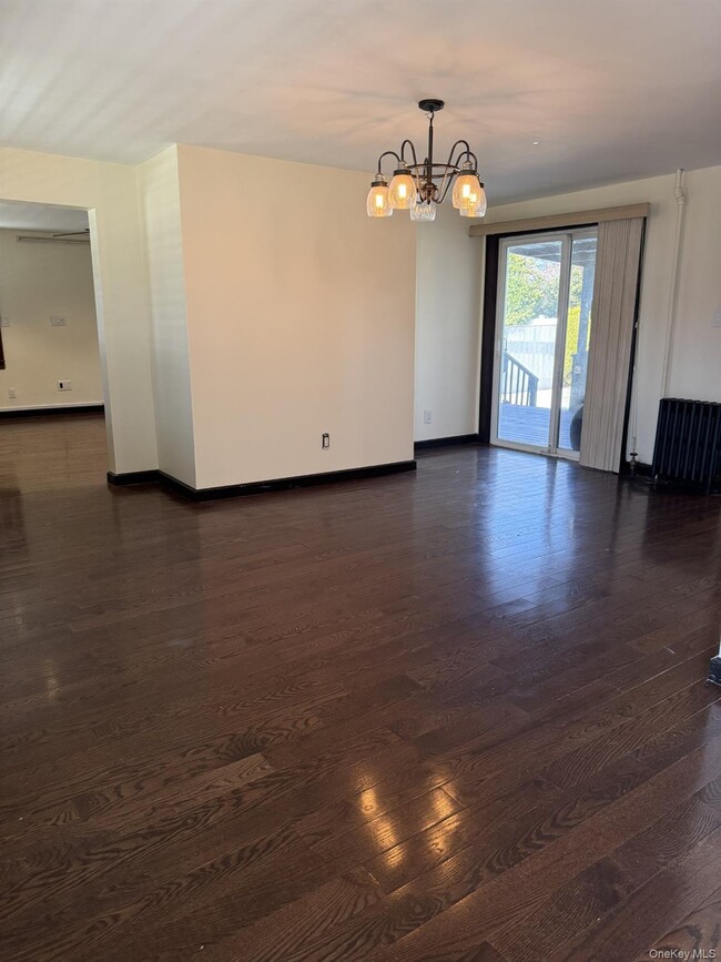 Building Photo - 49 Forest Ave