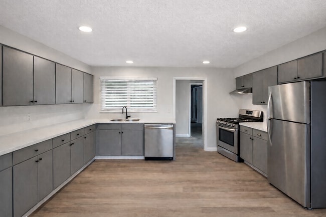 Building Photo - 1612 Jane Dr