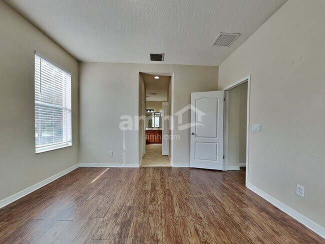 Building Photo - 5344 Clover Mist Dr