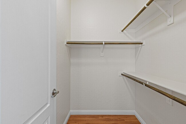 Building Photo - Beautiful West Vegas Home With Next Gen Suite