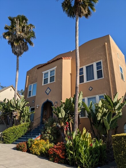 The Kasbah - 422 Capitol St