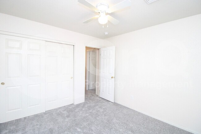 Building Photo - 3062 S Mandy