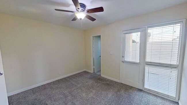 Building Photo - 11016 Paloma Ave