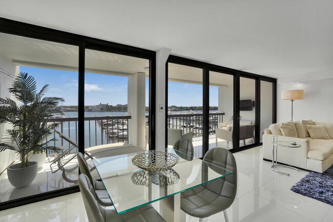 Building Photo - 400 N Flagler Dr