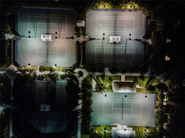 Building Photo - 9564 Exbury Ct