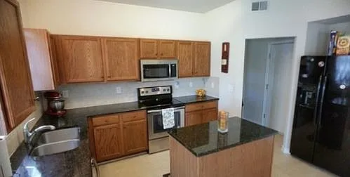 Building Photo - 788 Gloucester Ln