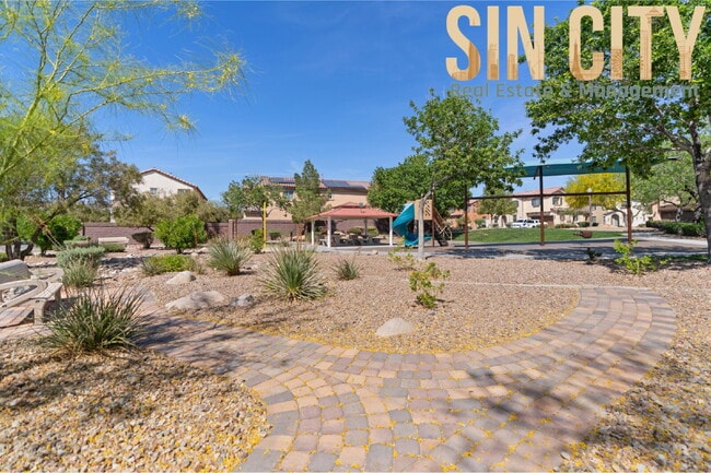 Building Photo - 5328 Brazelton St