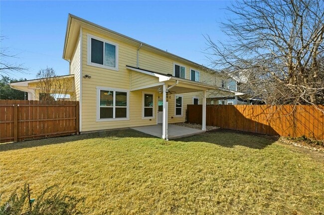 Building Photo - 1620 Haskell St