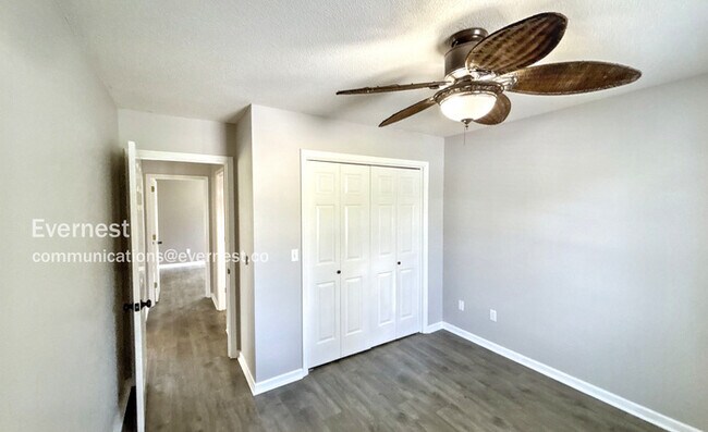 Building Photo - Spacious 3 Bedroom Home in Ooltewah / Deck...