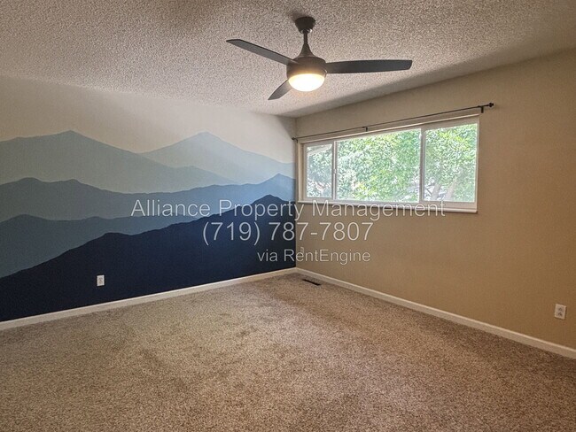 Building Photo - 3823 Windsong Ct