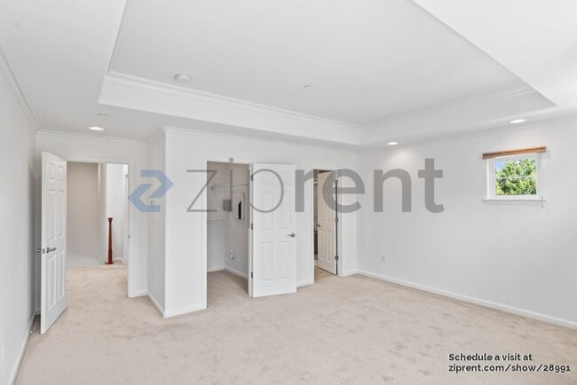 Building Photo - 2213 Rock St