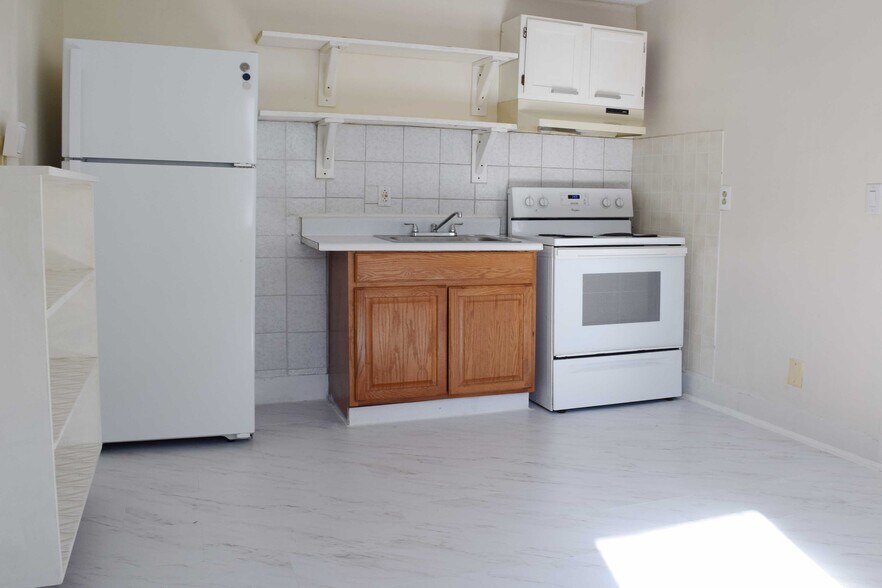 Building Photo - 43 John St