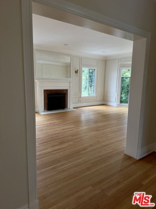 Building Photo - 378 S La Jolla Ave