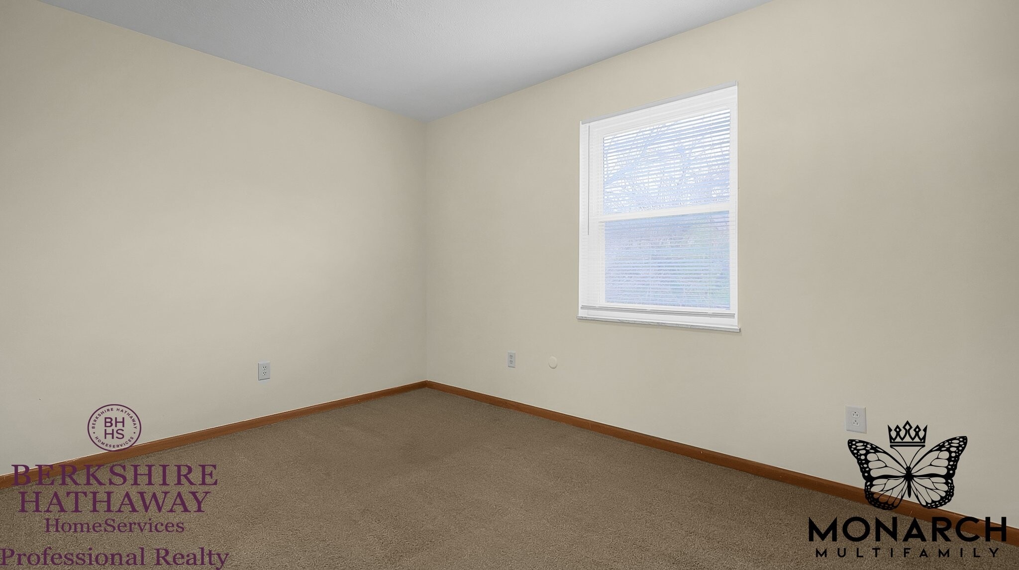 Building Photo - 3042 Sandridge Ave