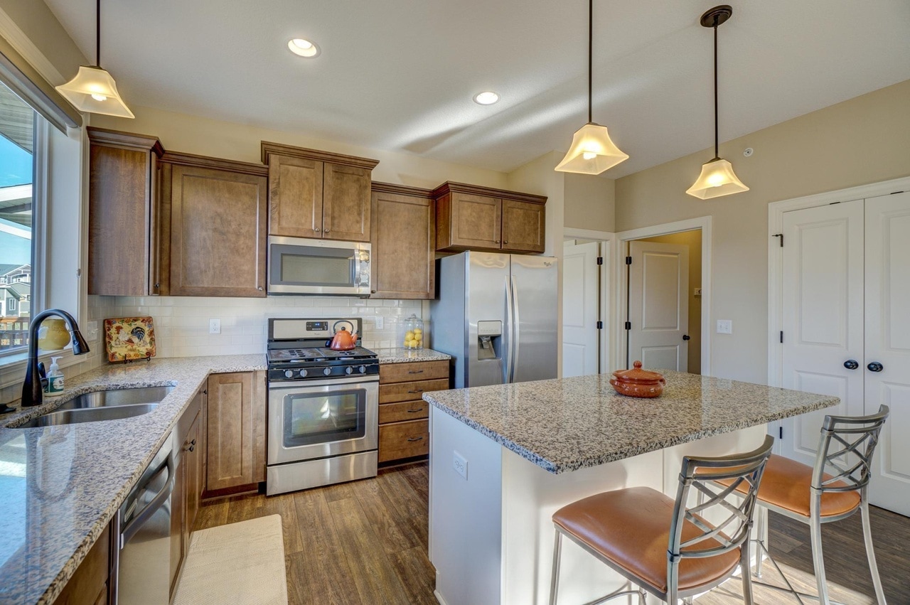 Building Photo - 10889 Retreat Ln