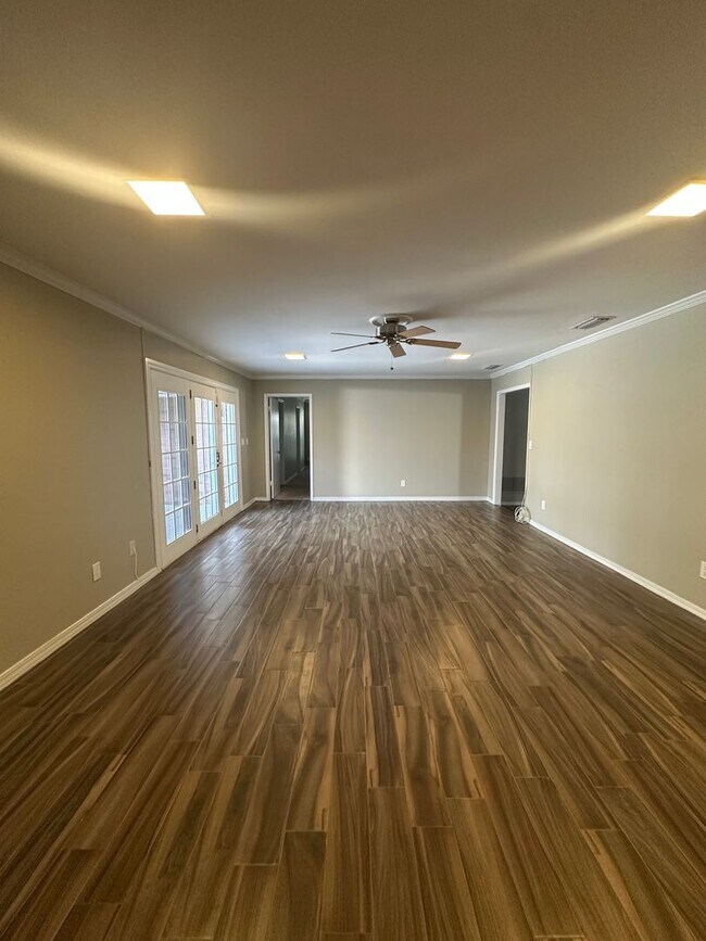 Building Photo - Spring Time, Cathedral Oaks, Elegant Home For Rent