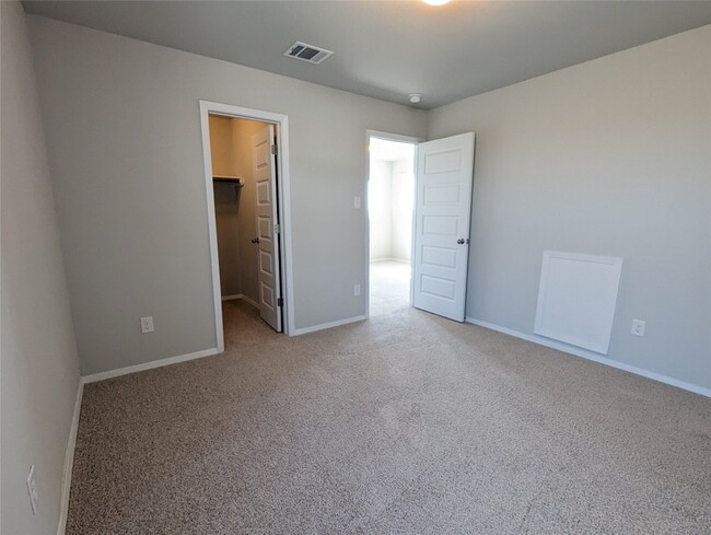 Building Photo - 1305 Goforth Rd