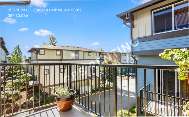 Building Photo - 2115 201st Pl SE