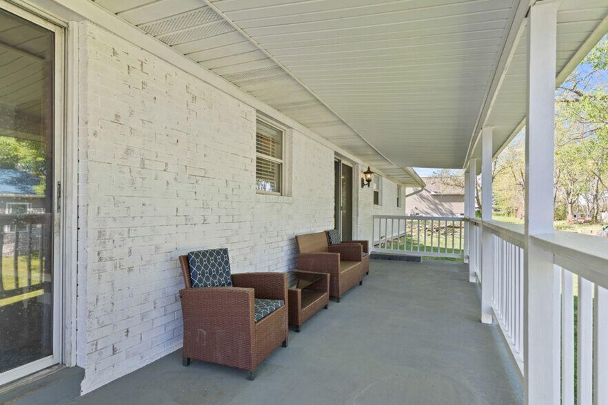 Building Photo - 1310 Fredrick Ln