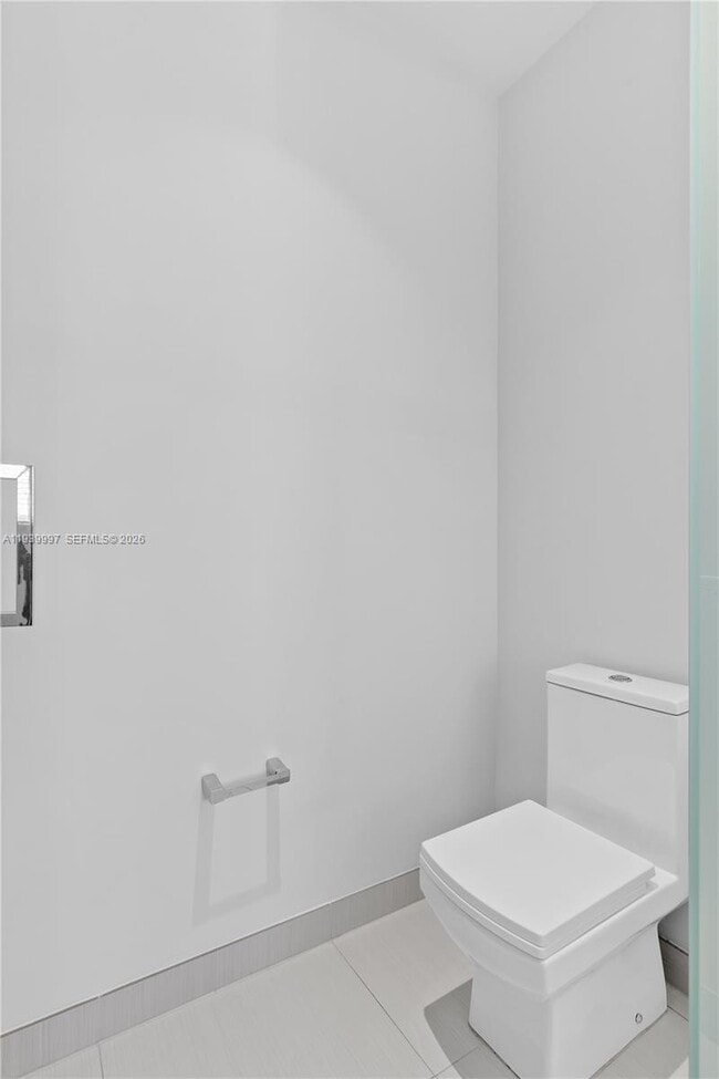 Building Photo - 6410 NW 105th Pl