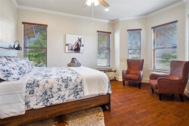 Building Photo - 2309 Parker Rd