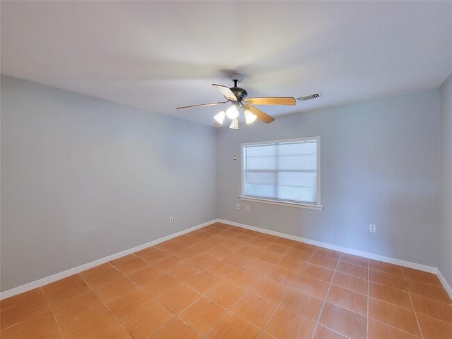 Building Photo - 12422 Mylla St