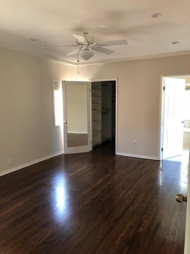 Building Photo - 2315 24th St