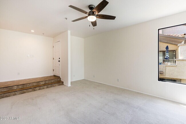 Building Photo - 10080 E Mountainview Lake Dr