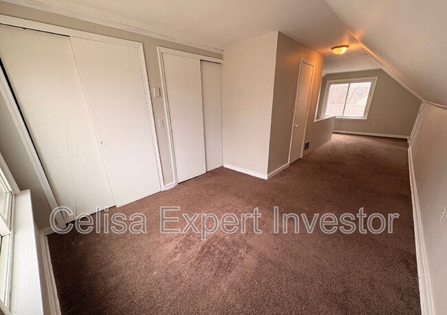 Building Photo - 4819 S Anthony Blvd