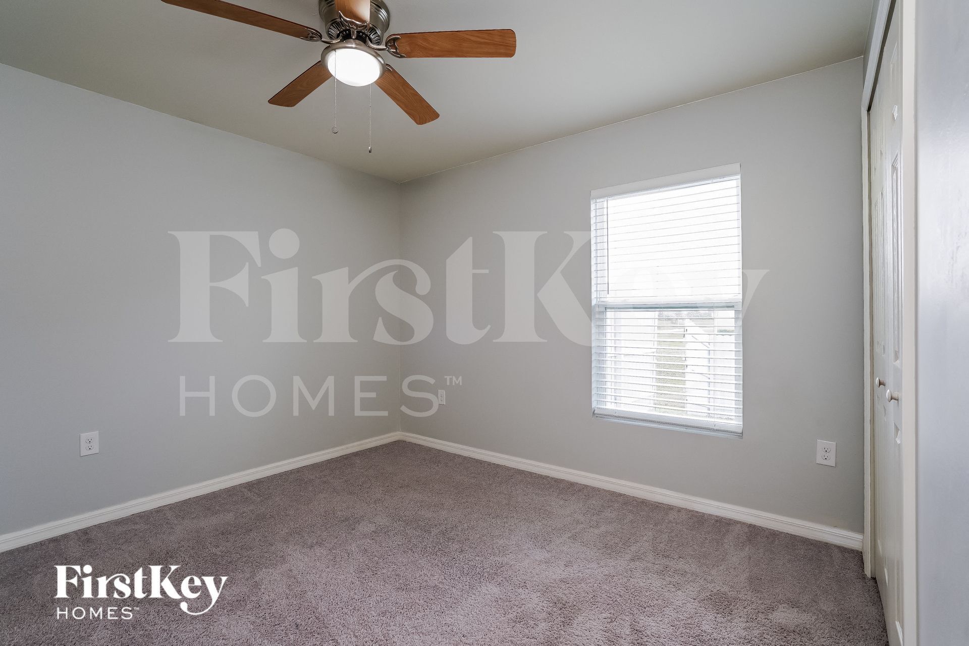 Building Photo - 2918 NW 5th Ave